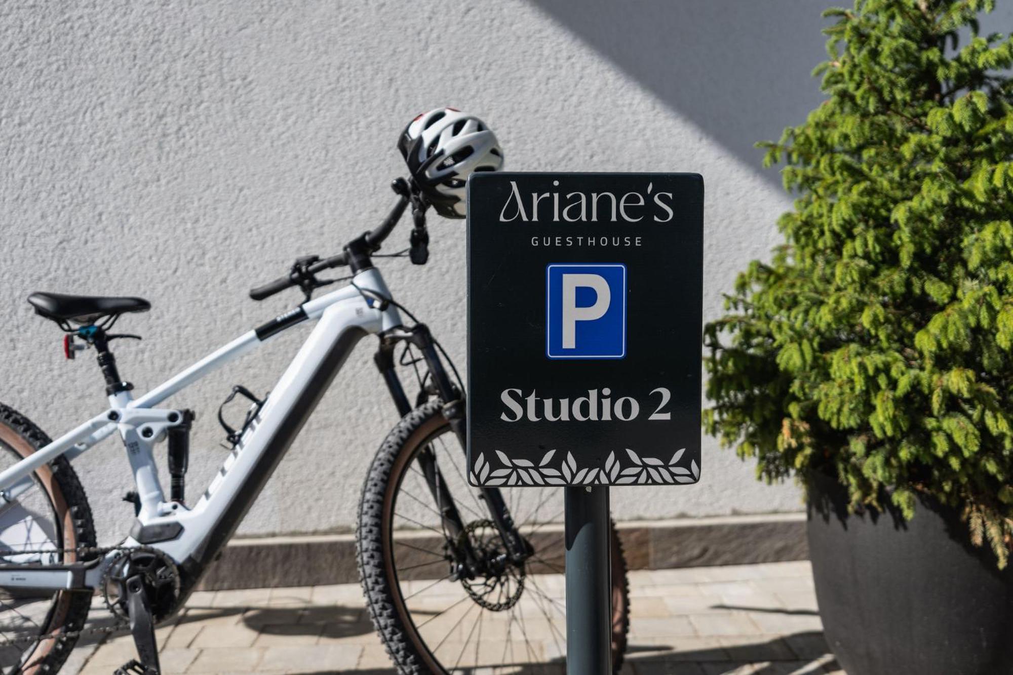 Ariane'S Guesthouse Sexten Exterior foto