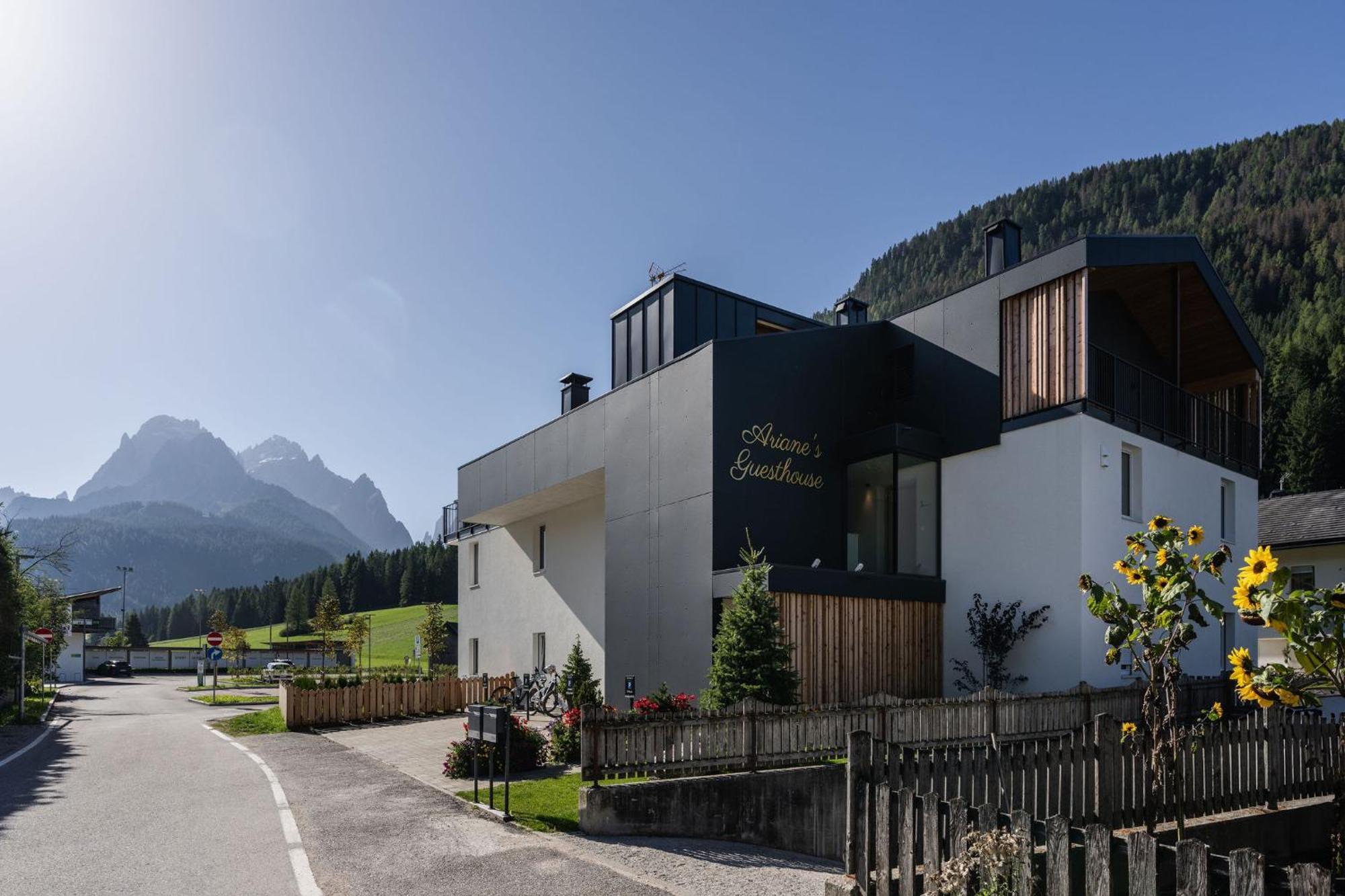 Ariane'S Guesthouse Sexten Exterior foto
